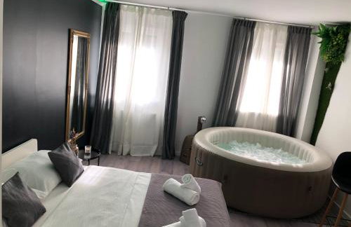 Apartment Zagreb Jacuzzi - Photo 7