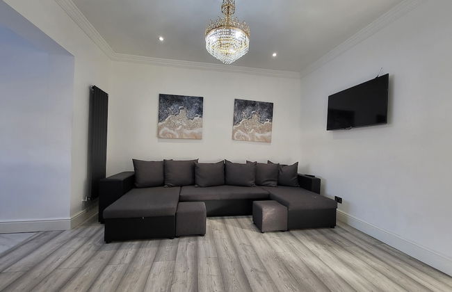 Grand Exclusive 2 Bed Apartment - London - Foto 28
