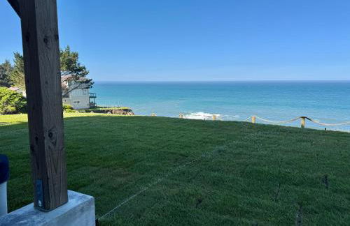 Dolphin by OceanviewHotTubs Oceanfront Shelter Cove Tesla - Foto 8