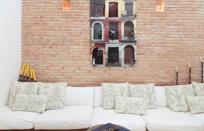 w Sophisticated 3BR House w AC in Cartagena - Photo 4