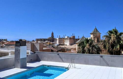 Historical center flat with pool, tennis & parking - Photo 1
