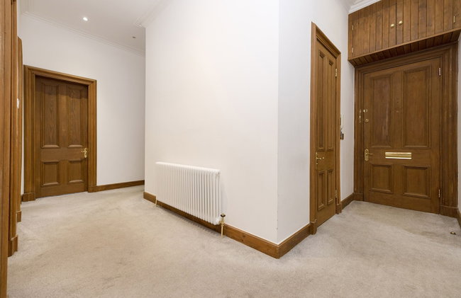 JOIVY 5 Bedroom Apt Near Meadows & George Square - Foto 100