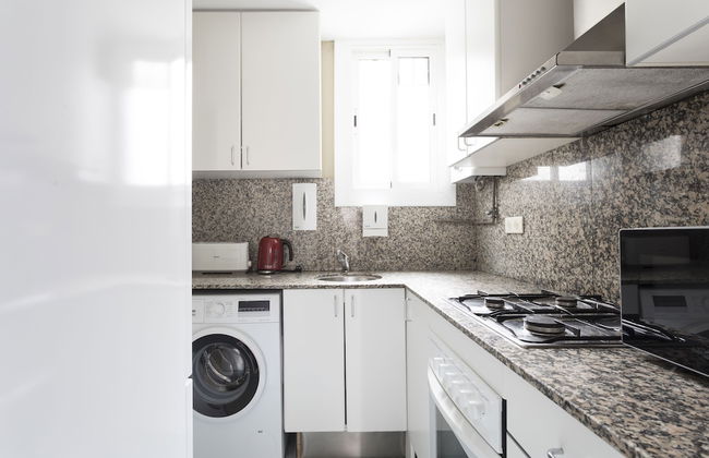 Barcelona Fira Apartments - Photo 46