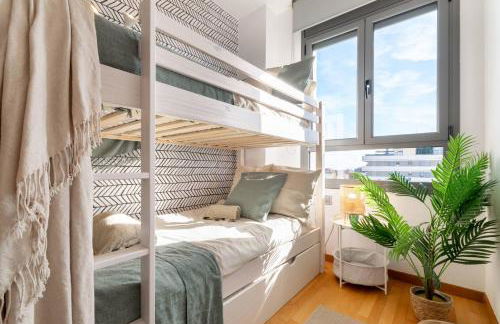 Penthouse with Private Terrace & Pool Access - Foto 33