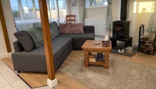 Rose barn hot tub holidays in the Cotswolds - Foto 2