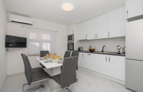 Cozy Home In Sumet With Wifi - Foto 6