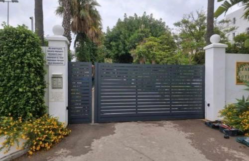 Fabuloso y amplio Duplex en Urb Jardines de Sotogrande - Foto 39