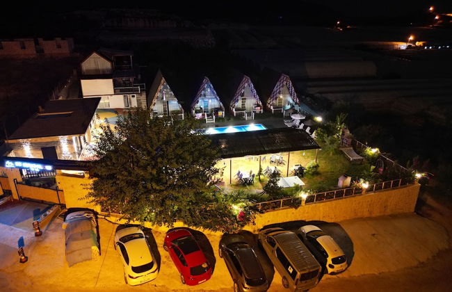 Bu Bungalow Hotel - Foto 1