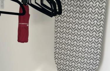 Upscale 1BR MIT Harvard WiFi Gym W D Parking - Foto 35