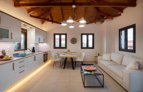 Stoupa Harmony Suites - Two Bedroom Apartment - Foto 1