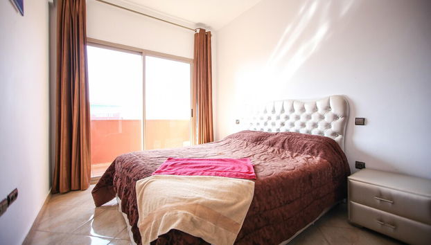 Luxurious 3 Bedroom Apartment - Foto 4, Habitación