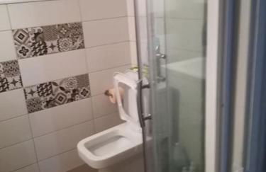 Οικία με αυλή και πάρκινγκ, μέσα στο κάστρο της πόλης - Foto 13