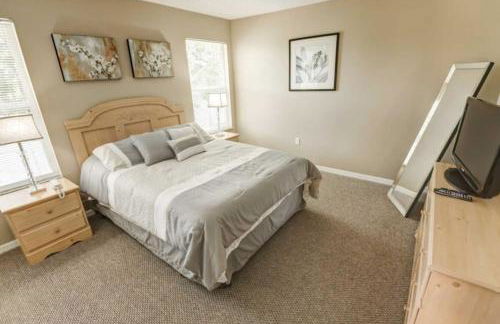 Enchanted Poolside Oasis - Foto 11