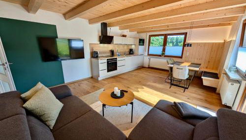 Gästehaus Philipp im Herzen des Fichtelgebirges - 5 Ferienwohnungen, großes Grundstück, Wald und Wiese, Wohnung mit privater Sauna, kostenfreie Parkplätze, WLAN - Foto 3