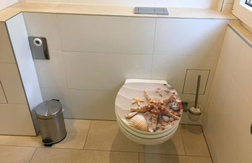 KOMPLETTES FERIENHAUS POTSDAM BERLIN GÄSTEHAUS IN SEENÄHE 95qm2 MONTEURZIMMER - Foto 15