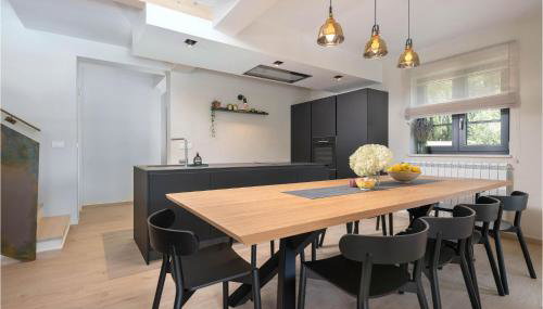 5 Bedroom Nice Home In Manjadvorci - Foto 5