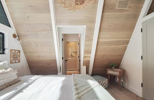 Studio City Stunning House with 5 bedrooms, Pool, Jacuzzi, Fire-pit, Guest House - Foto 29