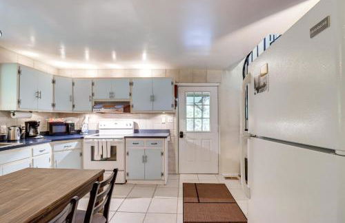 Waterfront Ridge Retreat Cabin on St Jeromes Creek - Foto 7