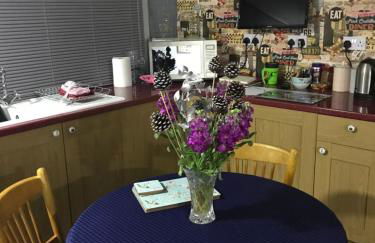 Annexe in lymington with private use of hot tub - Foto 15