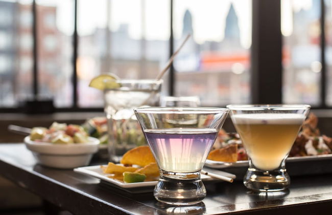 Sosuite 2BR Apt w Balcony W D Gym On-site Bar - Foto 32