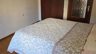 Quiet Room - Photo 2, wardrobe