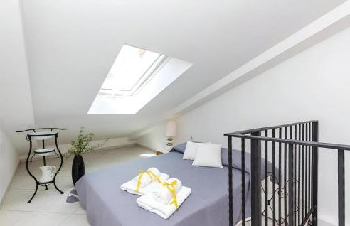 Charming Old House with Sea View Bakar - Photo 18