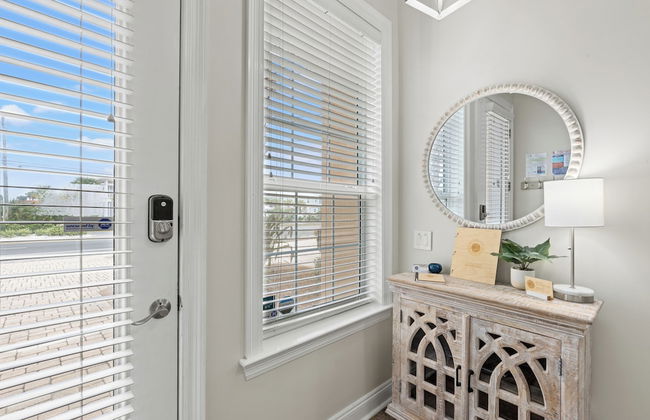 Escape to Sand Dollar Holler: Coastal Retreat, 3 Beds, 2.5 Baths, Sleeps 10! - Foto 44