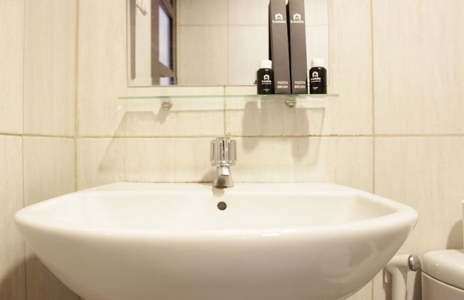 Best Location 2BR Tamansari La Grande Apartment - Foto 24