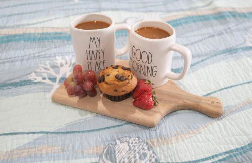 Beach Getaway for 15 A Few Steps from the Sand - Foto 58