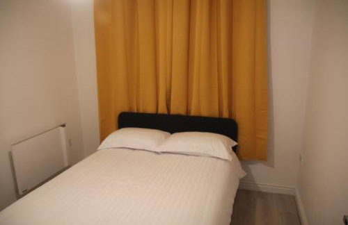 Comfy 2-bedroom Flat with Private Parking - Foto 18