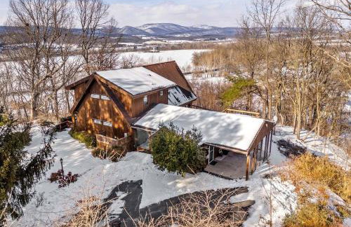 Modern Mountain Cabin with Hot Tub and Game Room Near Moorefield, West Virginia - Foto 80