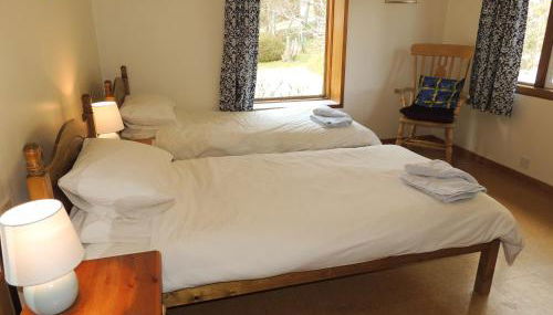 Atlantic Bay Cottage - Photo 4, Garden view