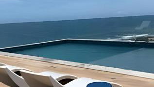 Apartamento com Vista Privilegiada para o Mar - Foto 1