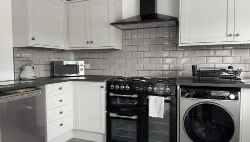 12 Crickhowell Cottages, Town Centre Location - Foto 5, stove, toaster