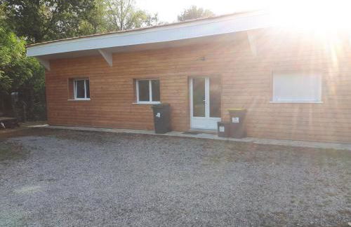 Maison au calme sur grand terrain avec piscine - Foto 17