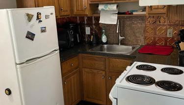 Cozy One-Bedroom Retreat in the Heart of Smithtown - Foto 3, stove