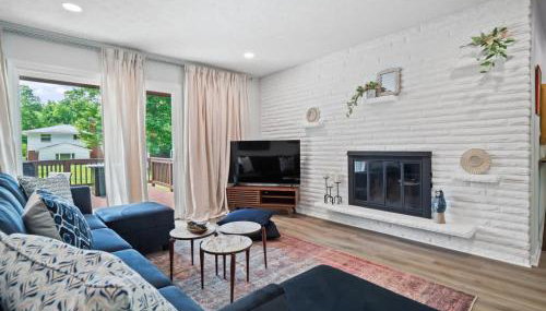 Spacious and Luxury Designed Ranch with Game Room - Foto 1