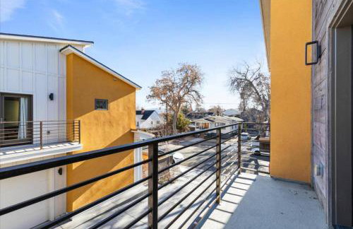 Reno Basecamp 2 King Suites, Walk to Food and Fun - Foto 21