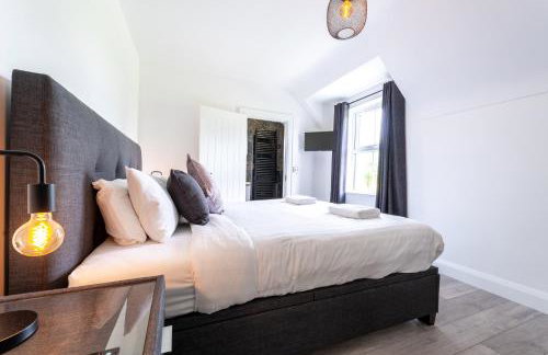 Escape Ordinary at Lily's Pad - Foto 72