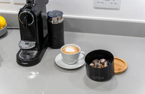 Signature Suite- City Centre, Pool Table, Canal, Netflix Sleeps 7 - Foto 18