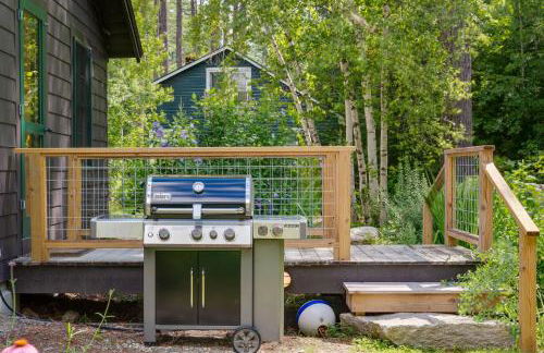 Lakefront Lovell Home with Dock Walk to Town Beach! - Foto 25