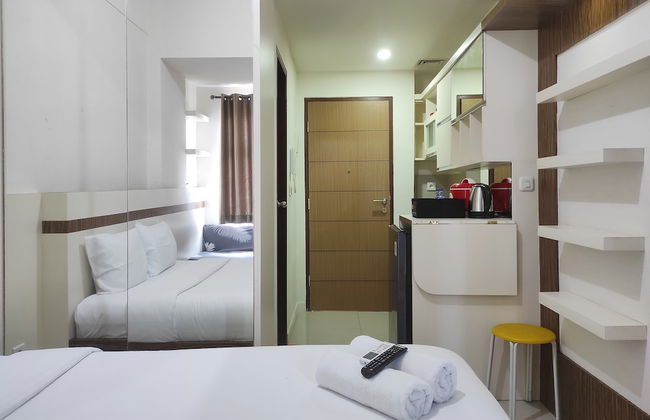 Convenient Studio At Vida View Makassar - Photo 13