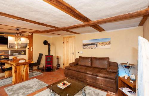 Comfort Meets Coastal Charm - Foto 1