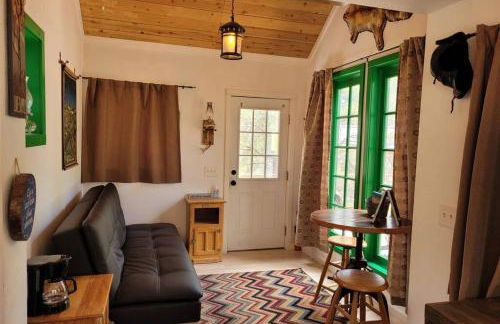 Live Simply Cabin, Walking distance to East Zion trails - Foto 16