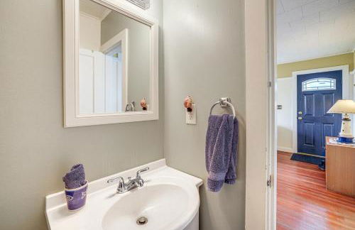 Beautiful Birch Bay Retreat with Deck and Fire Pit! - Foto 15