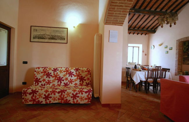 Lovely Farmhouse in Asciano With Swimming Pool - Foto 41