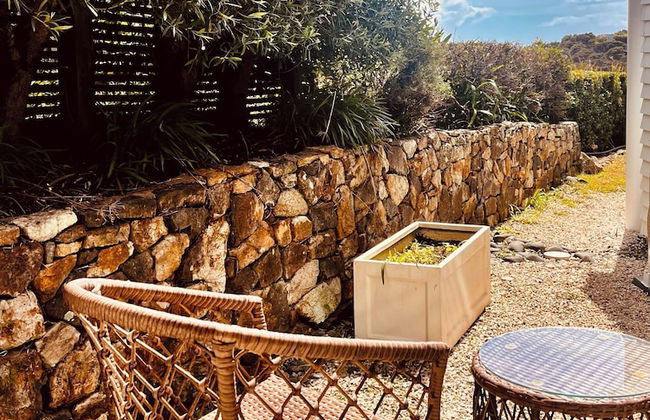 Watermark Studio Apartments - Photo 18