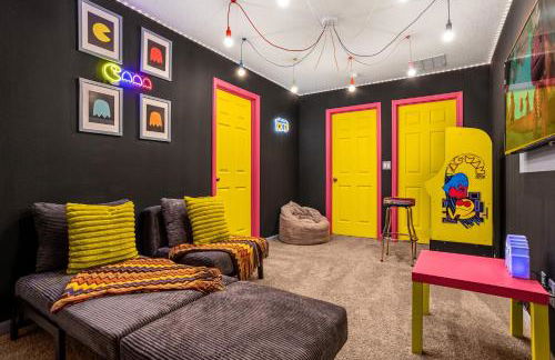 Upstay - Solara Resort Home w Pool BBQ Gamesroom - Foto 16