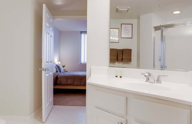 Fantastic Apt with City View at Ballston - Foto 32