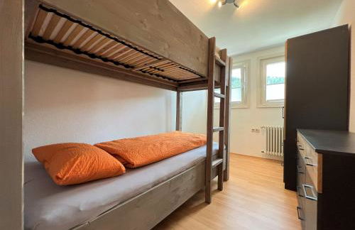 Ferienwohnung Kinzigblick - Balkon - Für Kinder - mit Bettwäsche & Handtücher - Foto 13
